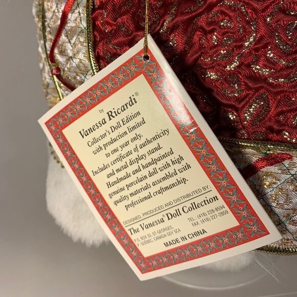 Vanessa Christmas Doll - Picture 8 of 9